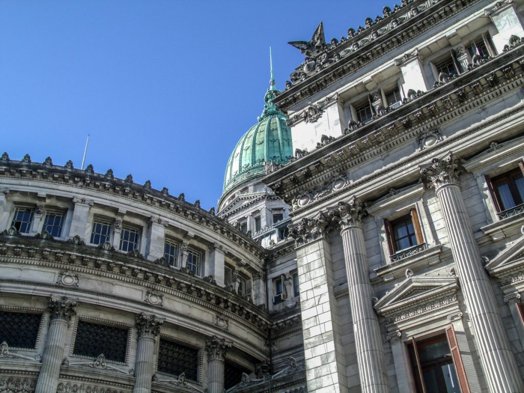 El Congreso abre otra semana clave para el Súper RIGI y la agenda tecnológica de Milei