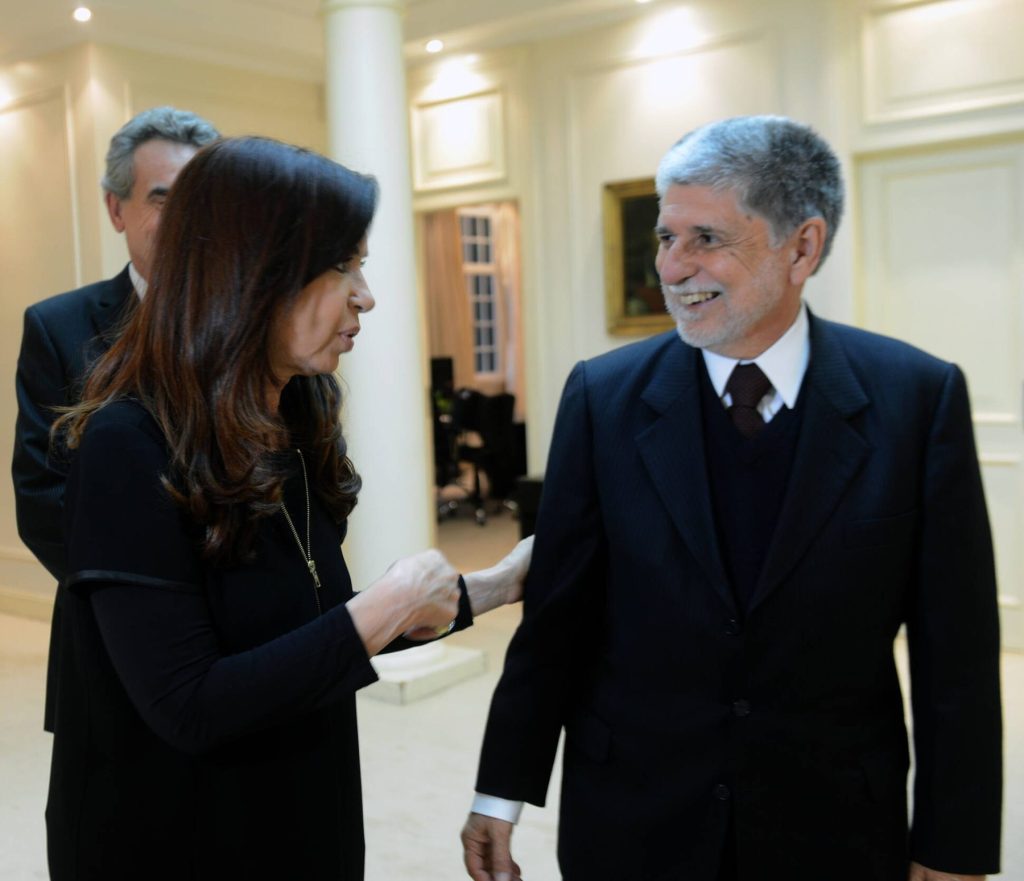 Cristina advierte a Kicillof y vuelve a tensar la pelea por la candidatura de 2027