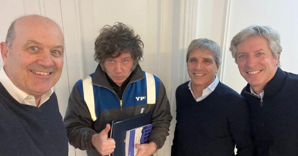 Milei acelera la reforma del Banco Central y busca blindar su plan monetario