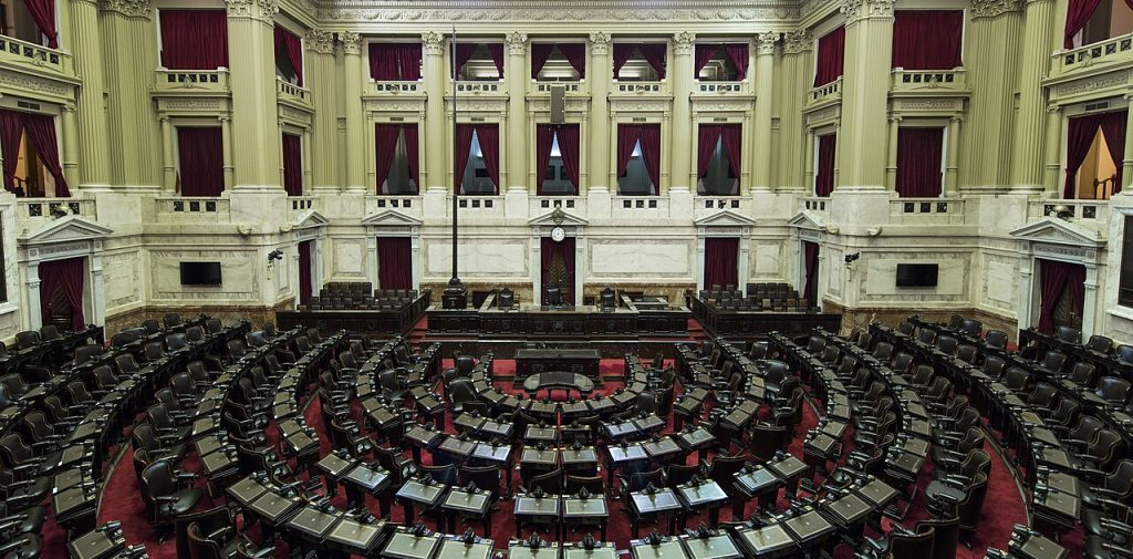 Milei apura la negociación en el Congreso para rescatar su agenda