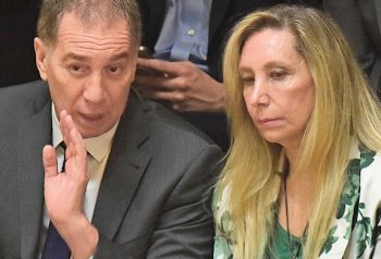 Diego Santilli y Karina Milei en un acto oficial