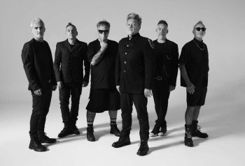 Los Pericos en la imagen promocional de «Inmortal»